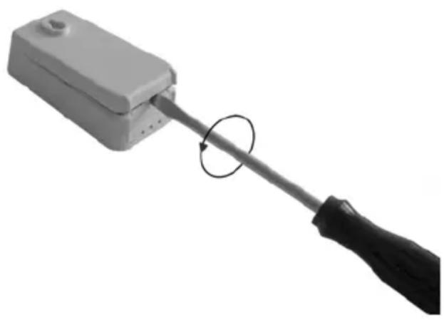 GlobalTronics GTWS06s - Batterien einlegen - 2