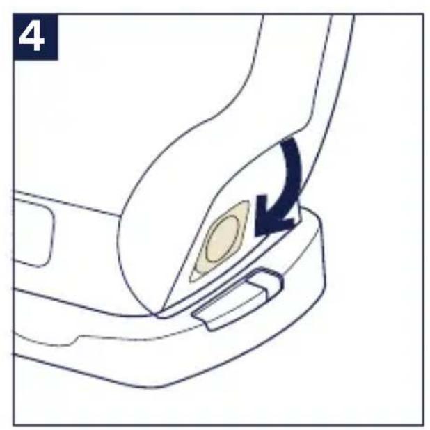 Nuna RAVA - Cup Holder Use - 4