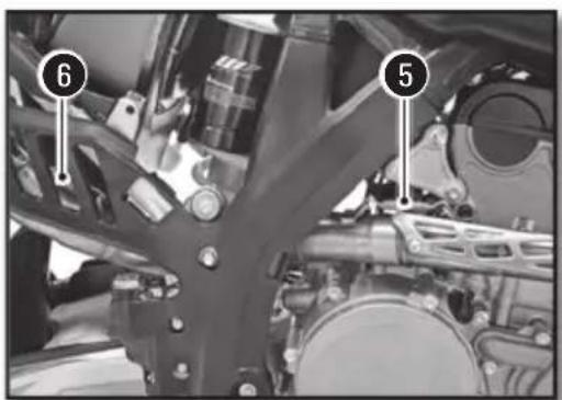 Sherco 250 SEF (2020) - REINSTALLING THE REAR SHOCK - 4