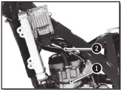 Sherco 250 SEF (2020) - WIEDEREINBAU DES KRAFTSTOFFTANKS - 1
