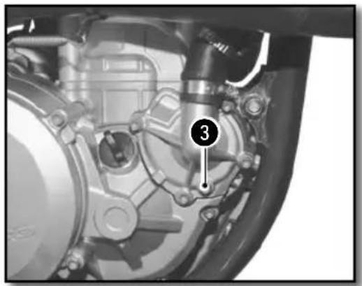 Sherco 450 SEFR (2019) - REMPLISSAGE DU LIQUIDE DE REFROIDISSEMENT - 1