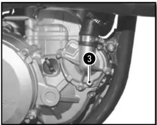 Sherco 450 SEFR (2019) - LLENADO DEL LÍQUIDO DE REFRIGERACION - 1