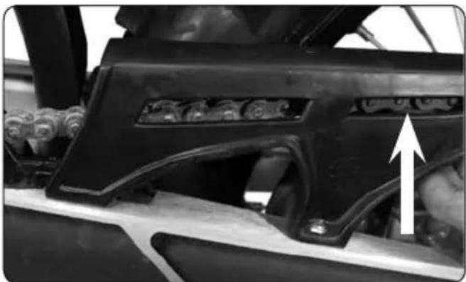 Sherco SE4.5iF (2010) - TENSION DE CHAÎNE - 2