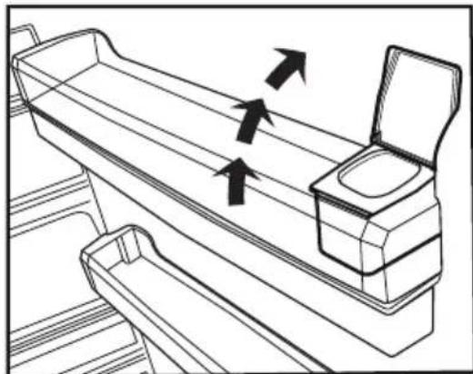 GRUNDIG GKN 27940 FXN - Filling the water dispenser's tank - 5