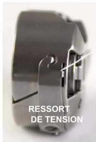 BABY LOCK Regent - Insertion de la canette - 4
