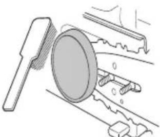 HUSQVARNA T136 - Checking brake band wear - 3