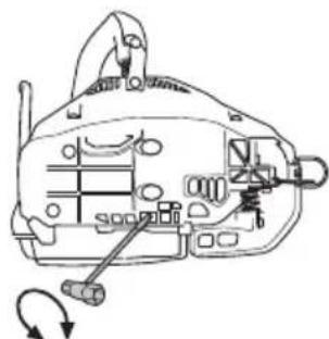 HUSQVARNA T136 - Adjustment of the oil pump. - 2