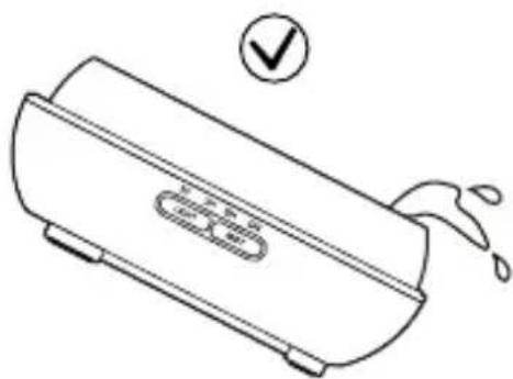ADE HM 1902 - PERICOLO di scossa elettrica - 1