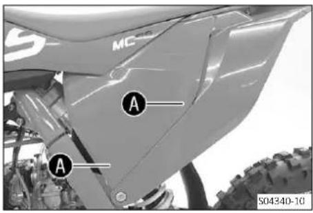 GAS GAS MC 85 (2023) - Déposer le couvercle du boîtier du filtre à air - 1