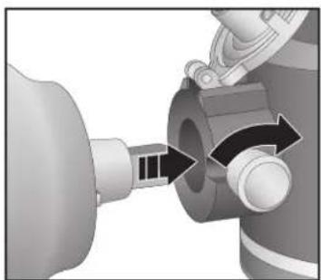 HAMILTON BEACH 63247 - How to Attach Slicer/Shredder Accessory (cont.) - 2