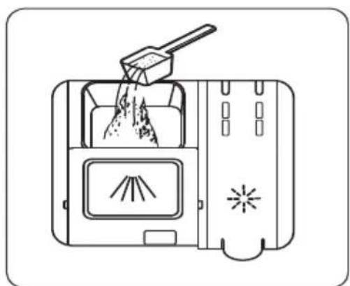 ETNA VWV240CRVS - Remplissage du distributeur de produit de lavage - 2