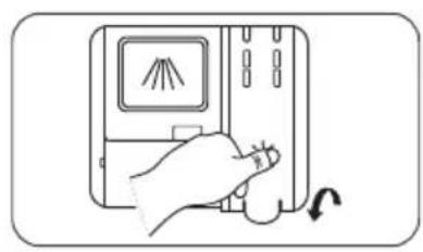 ETNA VWV240CRVS - Filling the rinse aid reservoir - 3