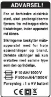 Monacor DMT4004 - Påsætning af etiketten ADVARSEL! - 1