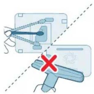 PHILIPS AC3220 - Cleaning the particle sensor - 4