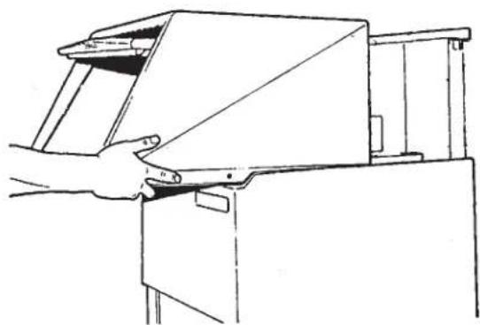 Scotsman SCE275 - Dépose du coffre - 4
