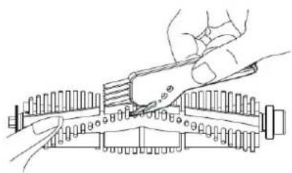 Clean Air Optima VC001 Smart - Udržba hlavniho kartáče a postrannich kartáčú - 4