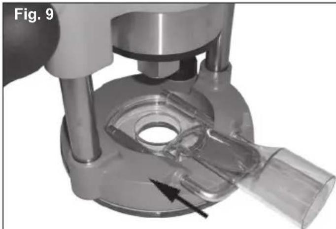MILWAUKEE HP EVS 561620 - Installing the Dust Collection Port (not available on Cat. No. 5625-20) - 1
