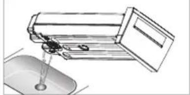 SABA DR8HPM23W - Vider le recipient d'eau - 2