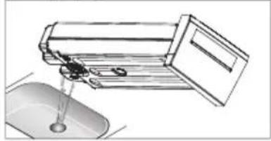 SABA DR8HPM23W - Empty the water container - 2