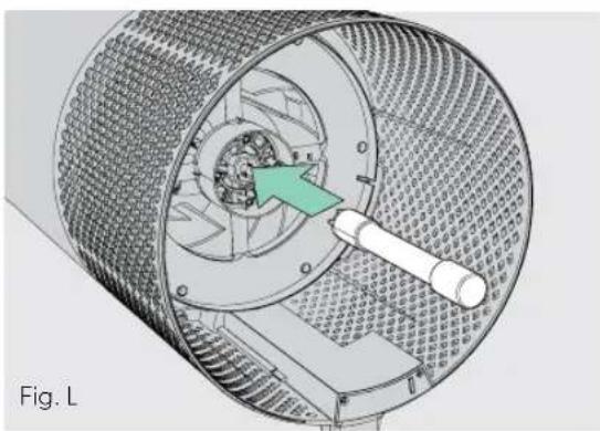 3D technical illustration of a mechanical device with internal components and a green arrow indicating direction (no text or symbols)