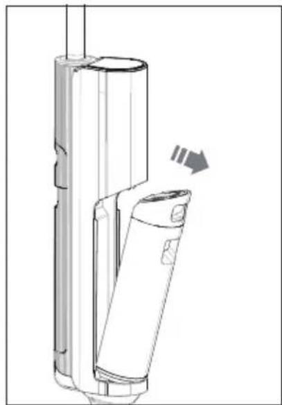 MEDION H20 - Emptying/cleaning the dirty water tank - 4