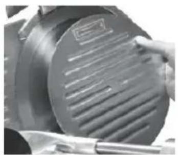 Vevor 1ACS110 - IMPORTANT: DO NOT WASH ANY PART OF THIS SLICER IN A DISHWASHER - 2