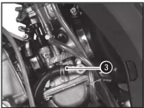 Sherco 125 SER (2019) - DÉMONTAGE DU RÉSERVOIR D'ESSENCE - 2