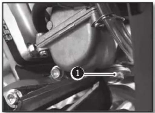 Sherco 125 SER (2019) - Vaciar la-camera del fl otador del carburador - 1