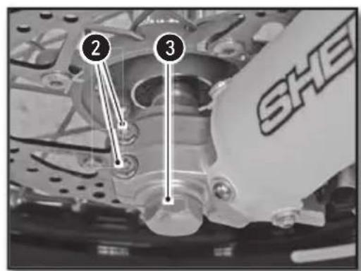 Sherco 450 SEF (2018) - REMOVING THE FRONT WHEEL - 4
