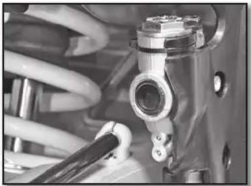 Sherco 450 SEF (2018) - CONTRÔLÉ DU Niveau DE LIQUIDE FREIN ARRÊIRE - 1