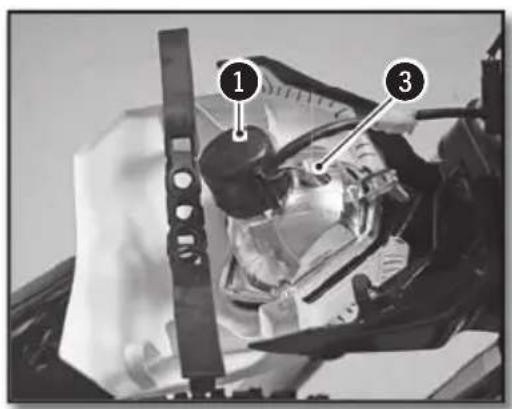 Sherco 450 SEF (2018) - REPLACING THE HEADLIGHT BULB OR THE PILOT LAMP - 1