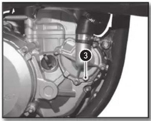 Sherco 450 SEF (2018) - FILLING THE COOLANT - 1