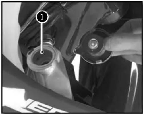 Sherco 250 SER (2019) - CONTROL DE NIVEL DE LÍQUIDO DE REFRIGERACIÓN - 1