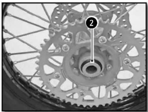 Sherco 250 SEFR (2019) - REINSTALLING THE REAR WHEEL - 2