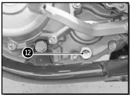 Sherco 250 SEFR (2019) - LLENADO DE ACEITE MOTOR - 3