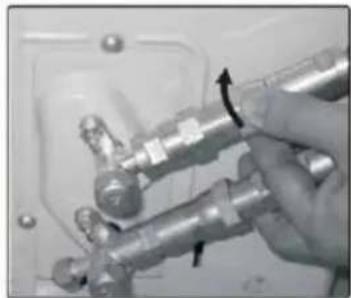 QLIMA SC6153 - J AANSLUITING VAN DE LEIDINGEN MET KOELMIDDEL - 7