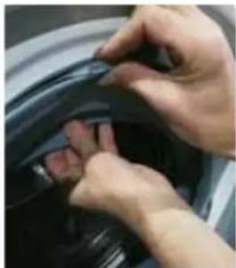 HAIER HWDQ90B416FWB - PORTA | TIPO 2 FERRAMENTAS - CHAVE DINAMOMÉTRICA 25, CHAVE DE TUBOS 7 FLEXÍVEL - 4