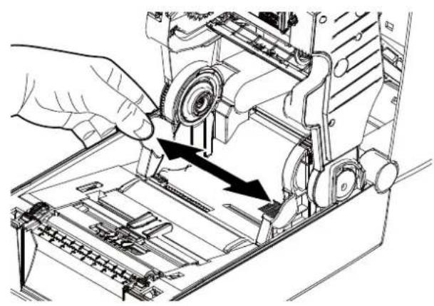 BROTHER TD4650TNWBR - Charger un rouleau d'étiquettes - 2