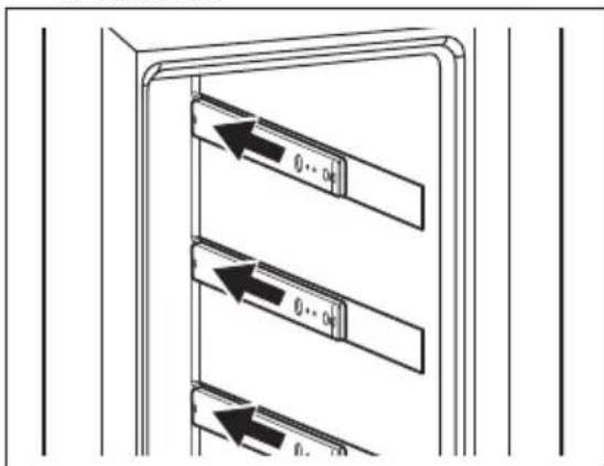 AEG AWUS018B7B - Installation des clayettes - 1