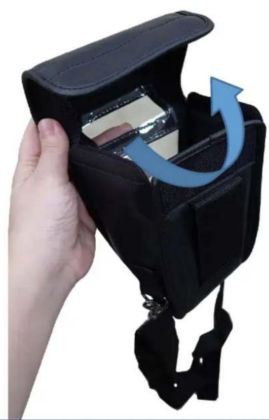 TSC Alpha30L - Installation du boîtier environnemental certifié IP54 avec bandoulière (en option) - 1