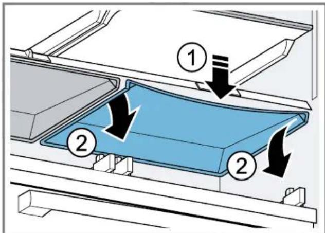 BOSCH B36FD50SNS - Removing the fruit and vegetable container cover - 1