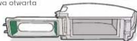 IROBOT Roomba i5 - Czyszczenie czujników zapetnienia pojemnika - 4