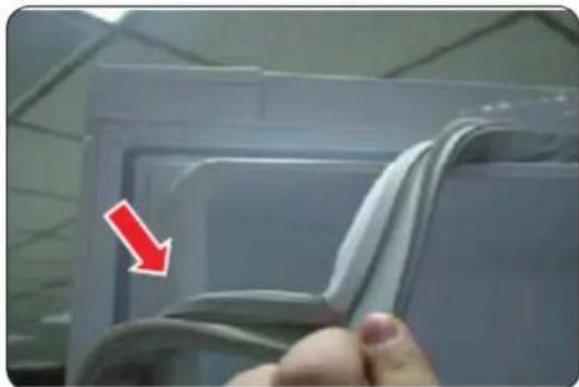 SAMSUNG RS68A8530S9 - Demontáž tesenia - 1