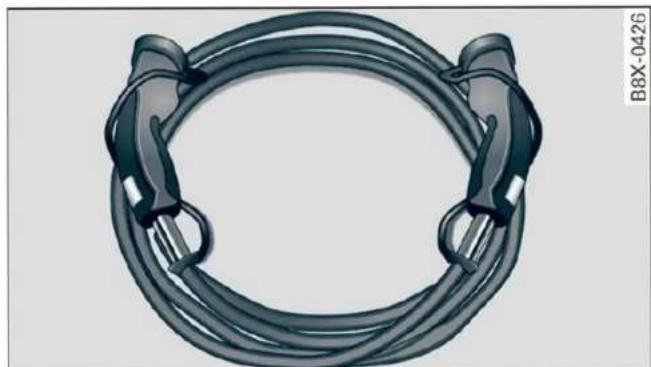 AUDI Q5 (2022) - Cable de recharge (mode 3) pour stations de recharge publiques à courant alternatif (AC) - 1