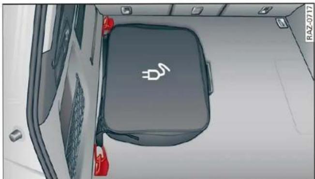 AUDI Q5 (2022) - Transport - 1