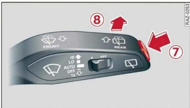 AUDI Q5 (2022) - Activation des essuie-glaces - 2