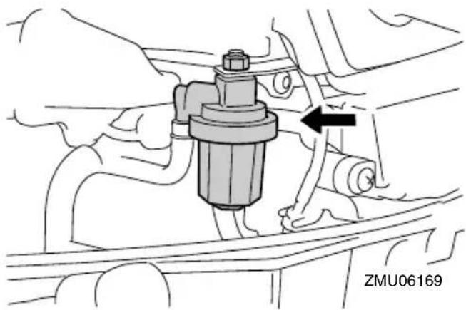 YAMAHA F9.9H (2022) - Contrôle du filtre à carburant - 1