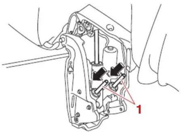 YAMAHA LF225 (2022) - Procédure de relevage (modèles à système de trim) - 4