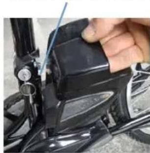 ARCHOS Cyclee - e. Montaż akumulatora - 1