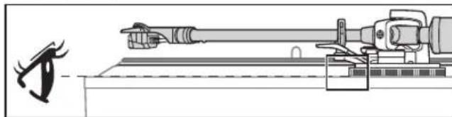 TECHNICS SL100C - Adjust the height with the arm-height adjuster. - 2